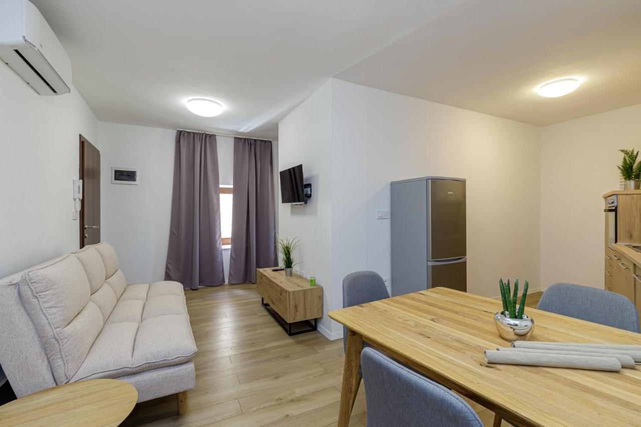 House Aves 2 Διαμέρισμα Kaštelir Εξωτερικό φωτογραφία