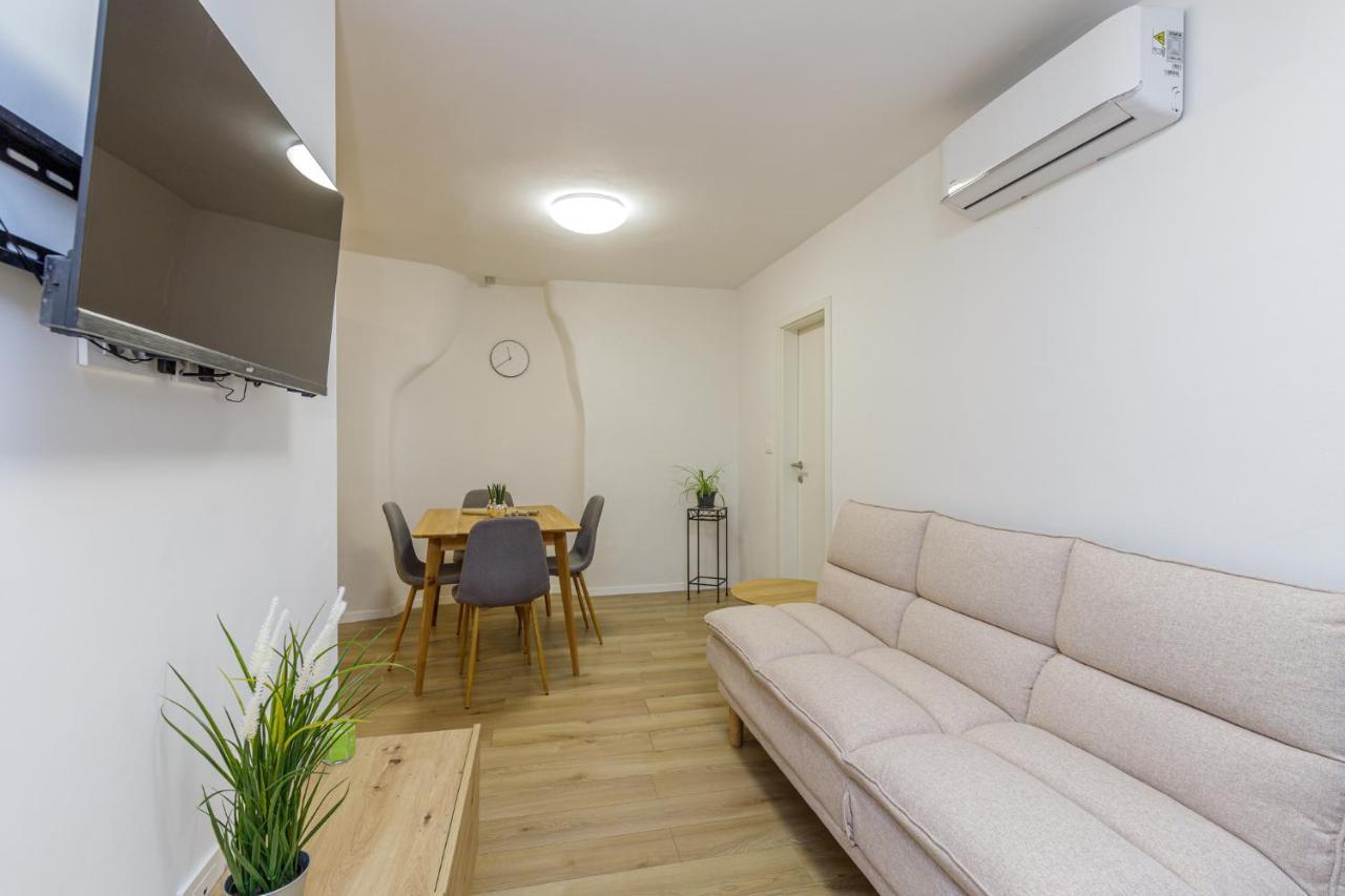 House Aves 2 Διαμέρισμα Kaštelir Εξωτερικό φωτογραφία